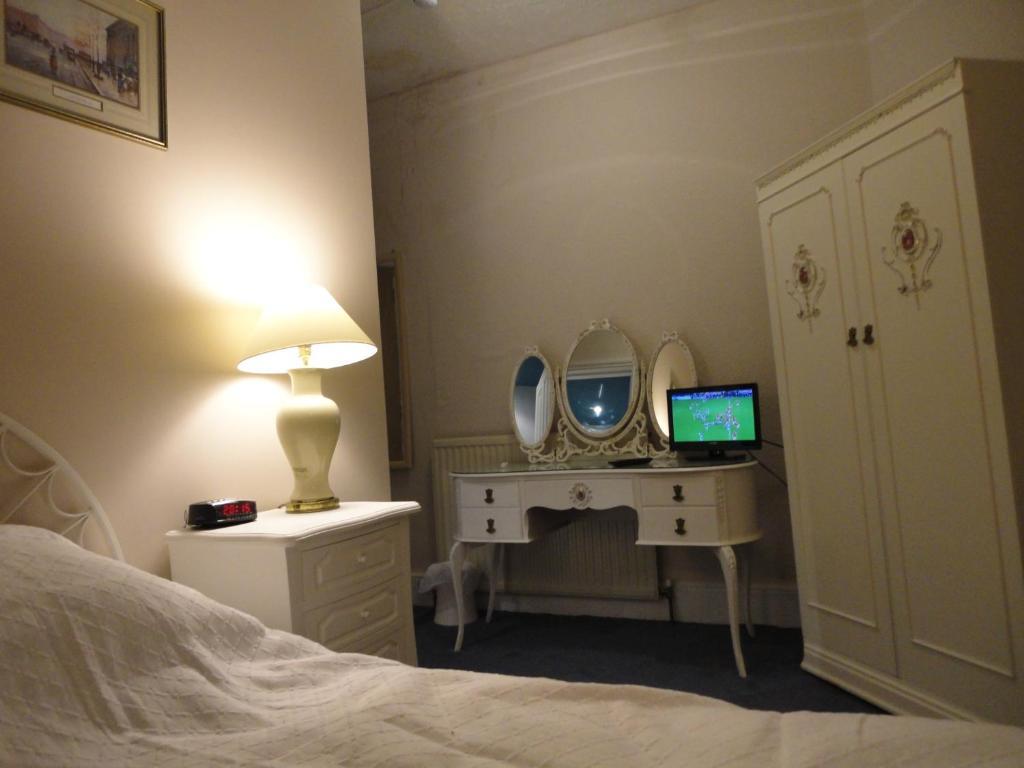 The New Alexandra Hotel Llandudno Zimmer foto